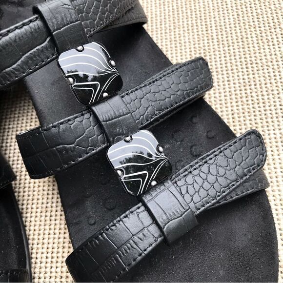 Vionic AMBER Black Triple Strap Embellished Orthotic Support Slingback Sandals - Picture 11 of 12